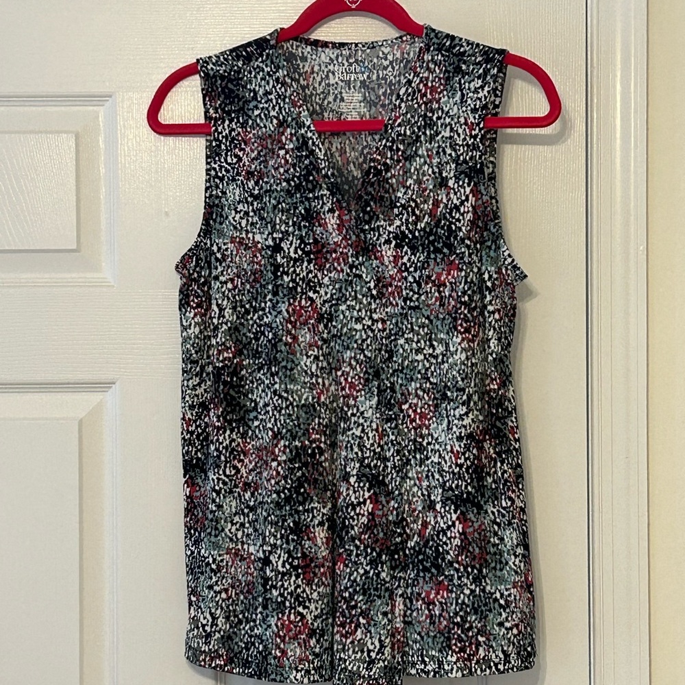 🌷Women’s Croft & Barrow sleeveless dressy work blouse🌷